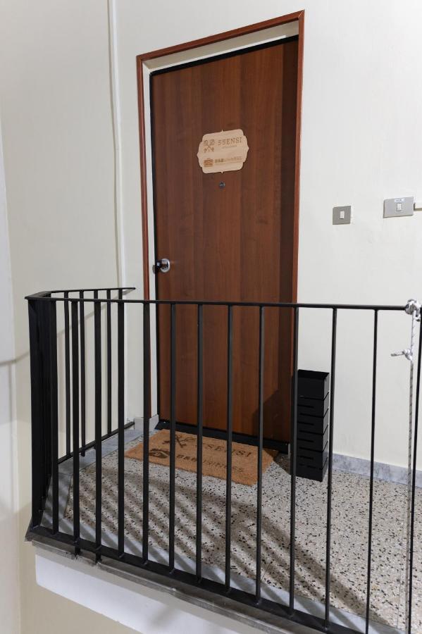 5 Sensi - Vasca Idromassaggio, Terrazzo, Fibra Ultraveloce, Parcheggio Coperto Su Richiesta Ξενοδοχείο Κοσέντζα Εξωτερικό φωτογραφία